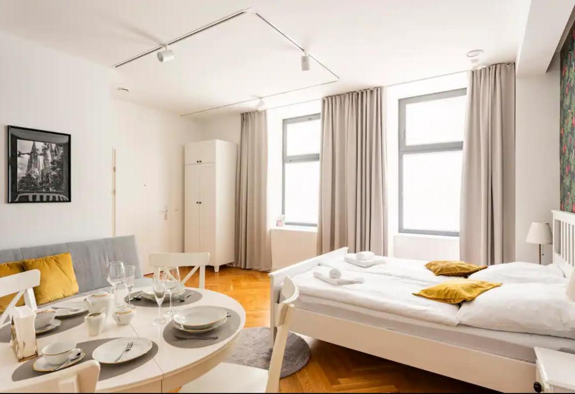 Gemuetliches Und Modernes Apartment,44 M² Wenen Buitenkant foto
